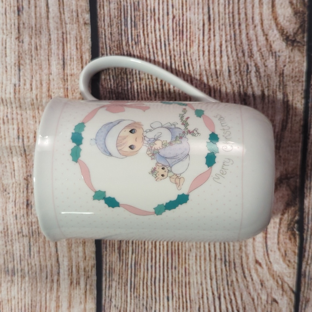 Precious Moments " Merry Christmas" Mug